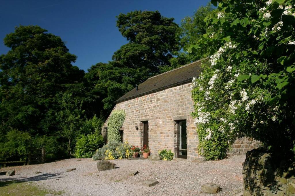 Stunning Secluded Peak District Luxurious Barn Villa ลีก ภายนอก รูปภาพ